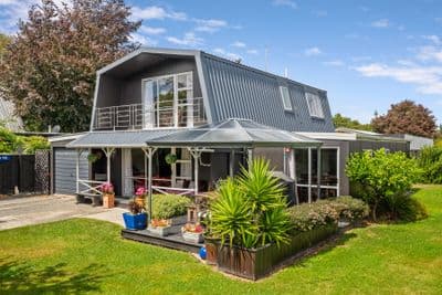 4A Cricklewood Lane, Springlands, Blenheim, Marlborough | Tall Poppy 