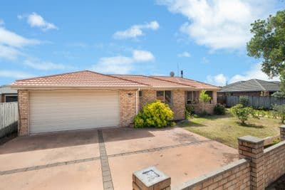 140 Maxwell Road, Redwoodtown, Blenheim, Marlborough | Tall Poppy 