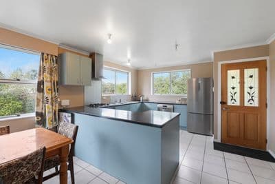 7 Alison Crescent, Renwick, Blenheim, Marlborough | Tall Poppy 
