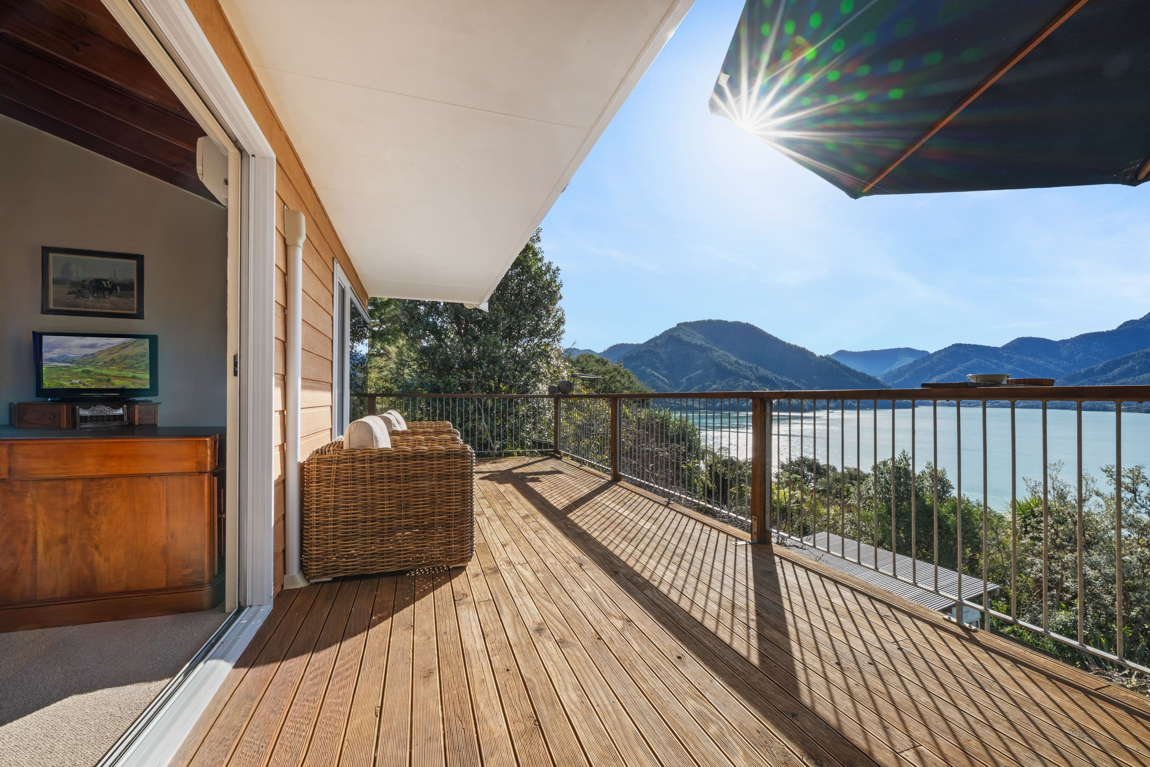 674 Moetapu Bay Road, Moetapu Bay, Marlborough, Marlborough | Tall Poppy 
