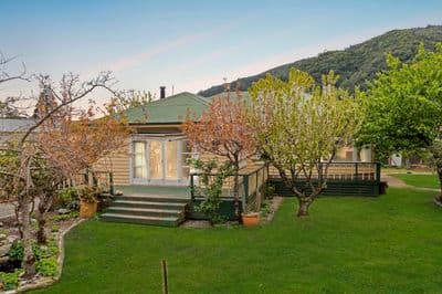 36 Durham Street, Picton, Picton, Marlborough | Tall Poppy 