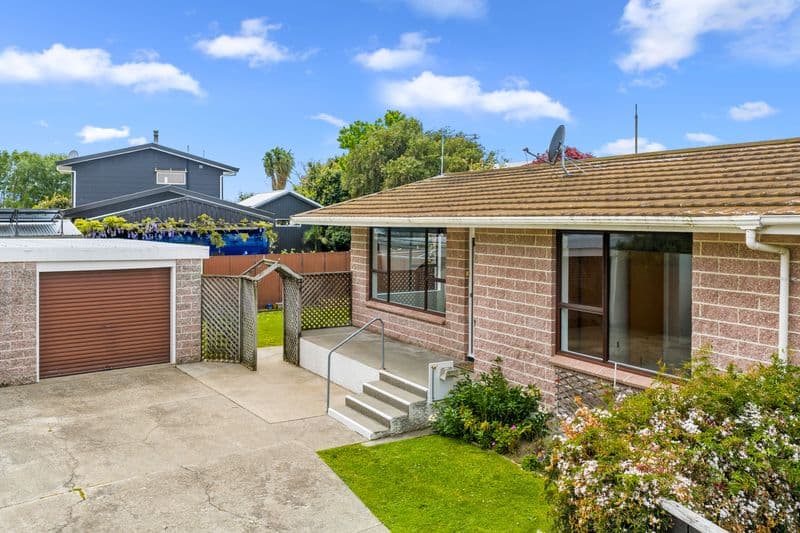 2/13 Endeavour Street, Riversdale, Blenheim