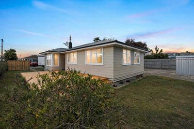 17 Gill Crescent, Redwoodtown, Blenheim, Marlborough | Tall Poppy 