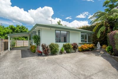 32 Sunvale Place, Gate Pa, Tauranga, Bay of Plenty | Tall Poppy 
