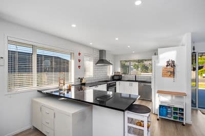 168 Ballintoy Park Drive, Welcome Bay, Tauranga, Bay of Plenty | Tall Poppy 