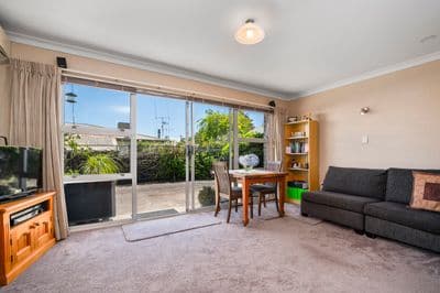 8B Greerton Road, Gate Pa, Tauranga, Bay of Plenty | Tall Poppy 