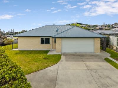 12 Bryan Gallagher Place, Welcome Bay, Tauranga, Bay of Plenty | Tall Poppy 