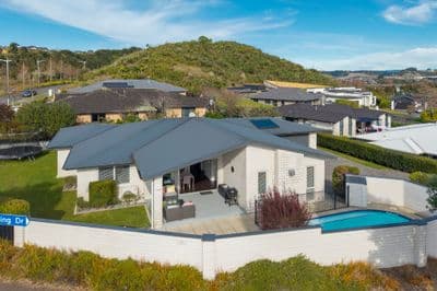 1 Landing Drive, Pyes Pa, Tauranga, Bay of Plenty | Tall Poppy 