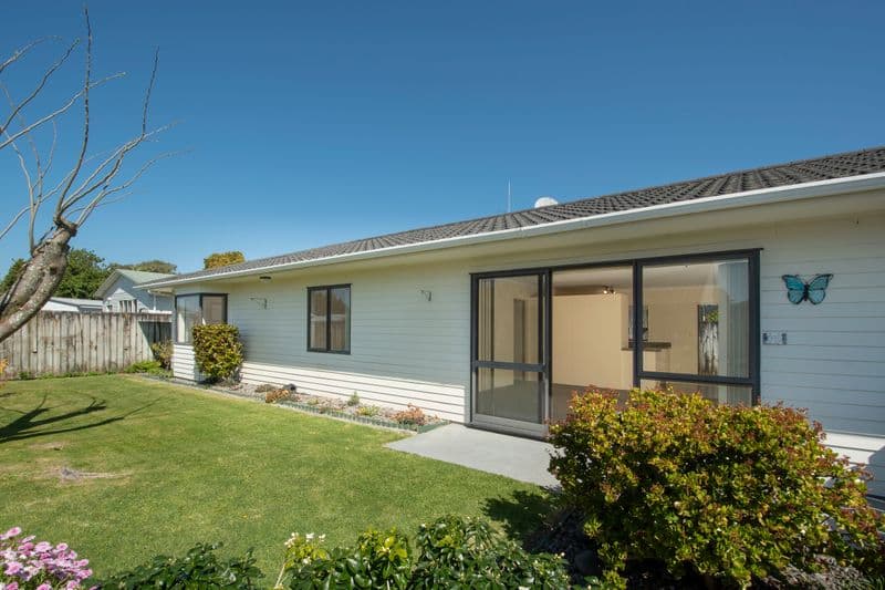 B/6 Henderson Cres, Parkvale, Tauranga