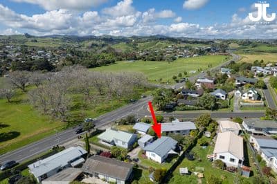 38B Kaitemako Road, Welcome Bay, Tauranga, Bay of Plenty | Tall Poppy 