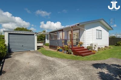 38B Kaitemako Road, Welcome Bay, Tauranga, Bay of Plenty | Tall Poppy 