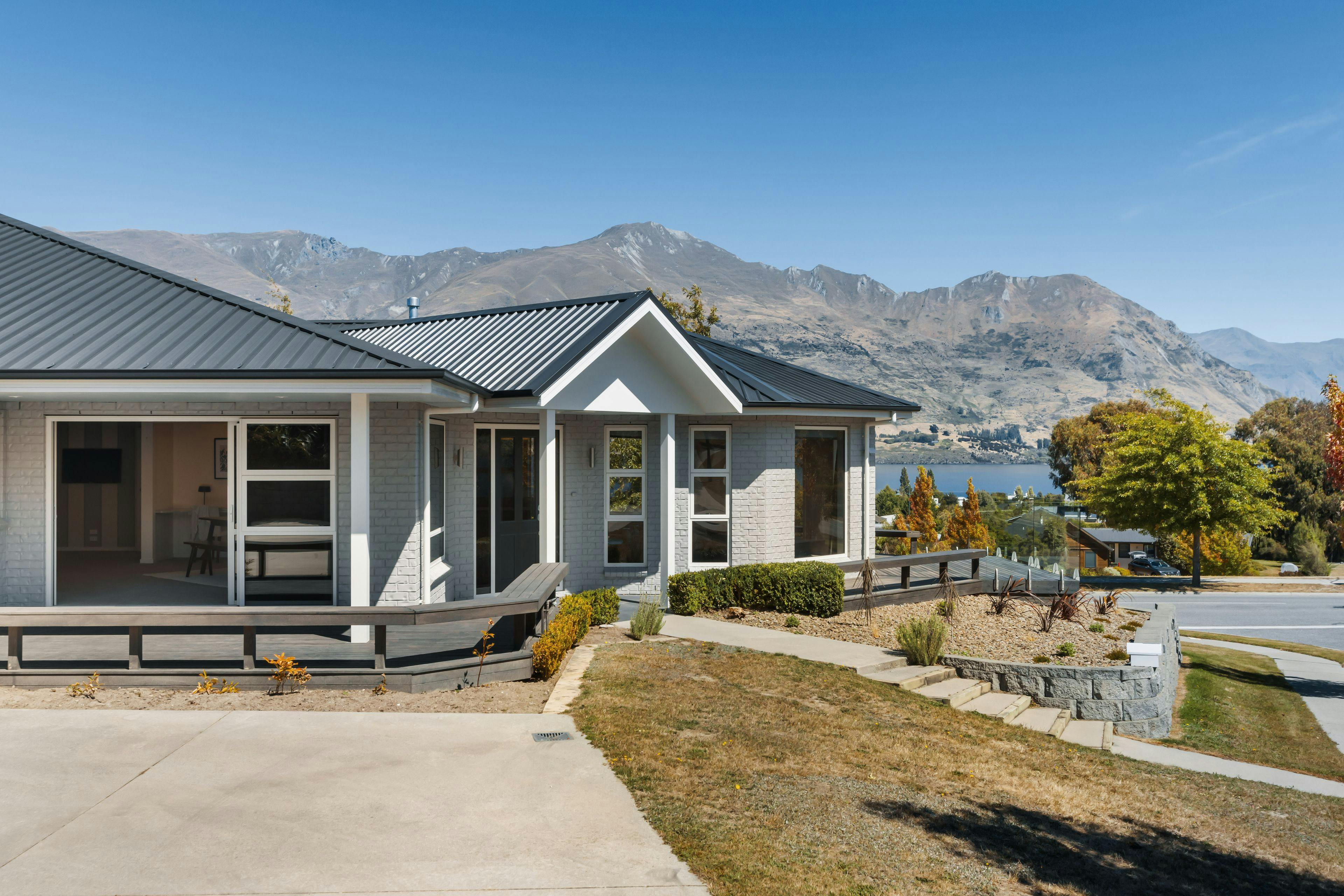 2 Island View Place, Wanaka, Wanaka, Otago | Tall Poppy 