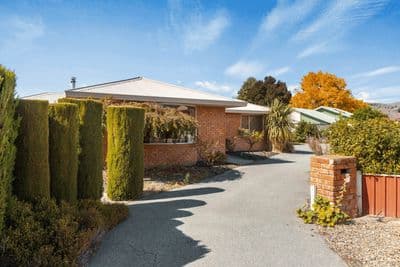 10 Mayfair Grove, Alexandra, Central Otago, Otago | Tall Poppy 