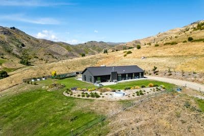 236 Hawksburn Road, Bannockburn, Central Otago, Otago | Tall Poppy 