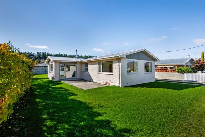 71 Dunstan Road, Alexandra, Central Otago