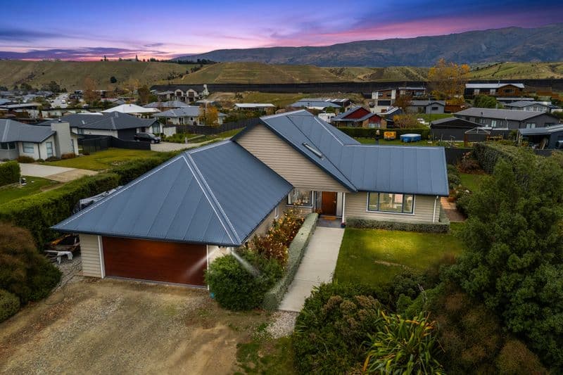 5 Ethereal Crescent, Mount Pisa, Central Otago