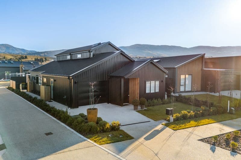 2 Magnum Drive, Cromwell, Central Otago