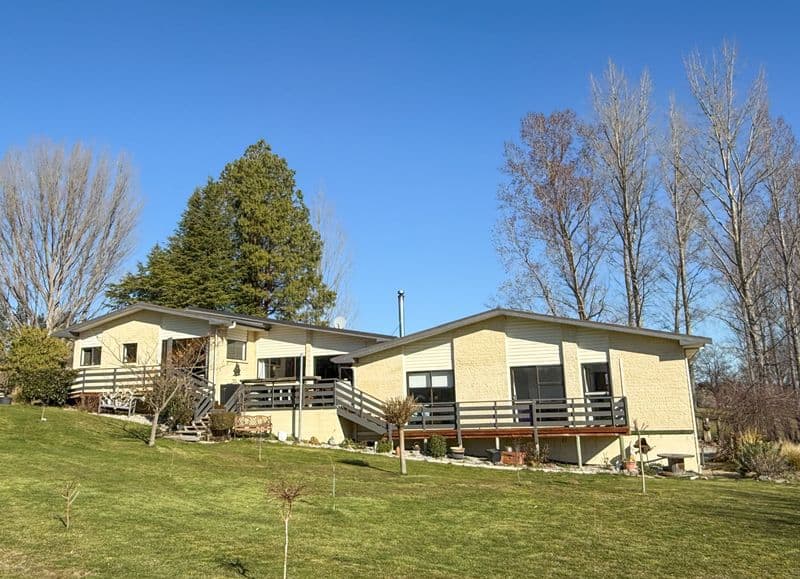 16 Waipuna Road, Springvale, Central Otago
