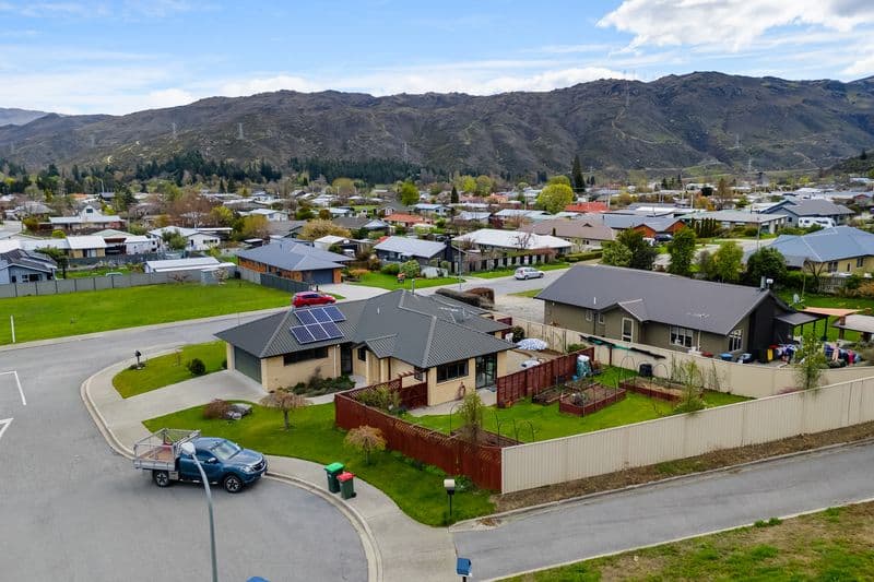 68 Shields Street, Clyde, Central Otago