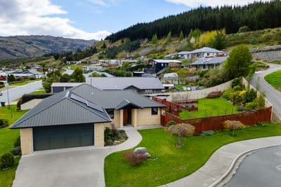 68 Shields Street, Clyde, Central Otago, Otago | Tall Poppy 