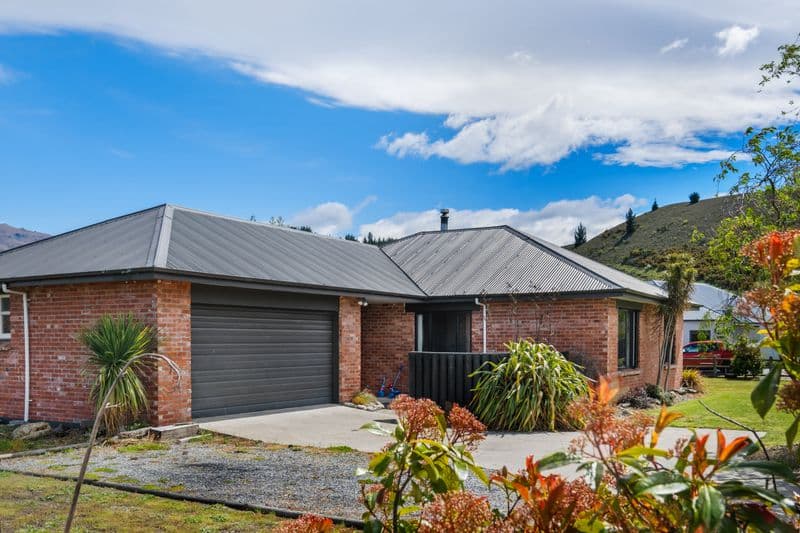 138 Hazlett Street, Clyde, Central Otago, Otago | Tall Poppy 