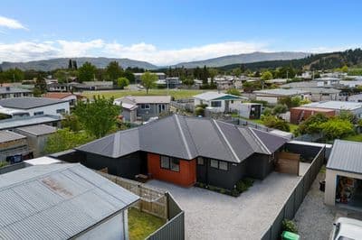 25A Royal Terrace, Alexandra, Central Otago, Otago | Tall Poppy 