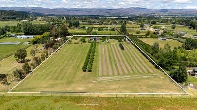 190 Airport Road, Alexandra, Central Otago, Otago | Tall Poppy 