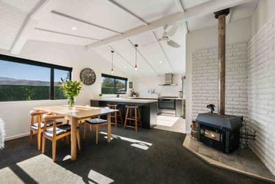 1 Hall Road, Bannockburn, Central Otago, Otago | Tall Poppy 