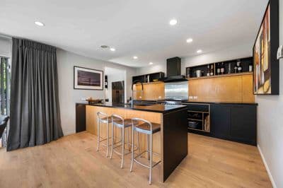 1 Elizabeth Place, Clyde, Central Otago, Otago | Tall Poppy 