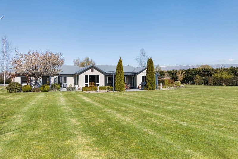 186 Airport Road, Alexandra, Central Otago, Otago | Tall Poppy 