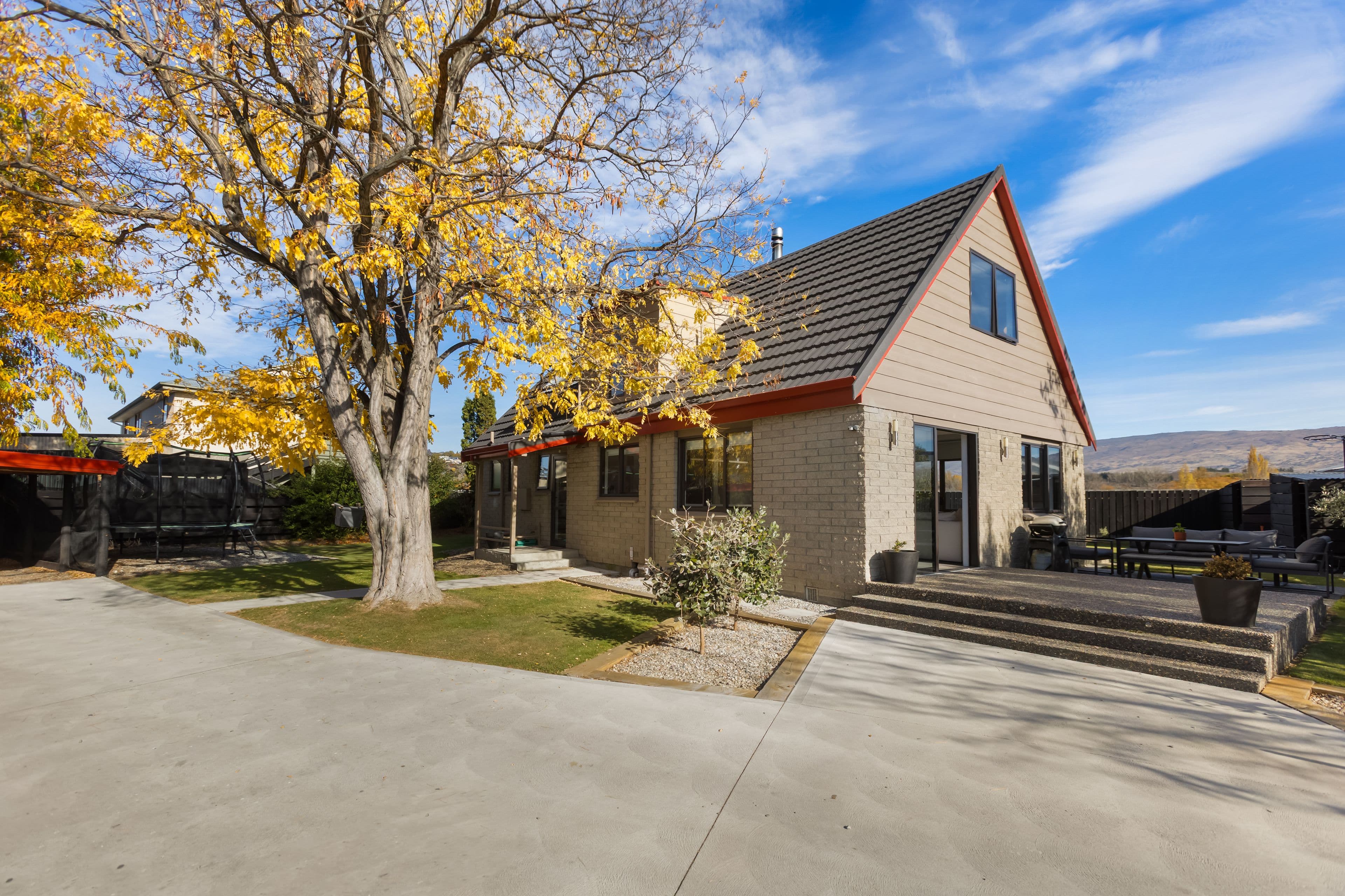 6 Dawson Place, Alexandra, Central Otago, Otago | Tall Poppy 
