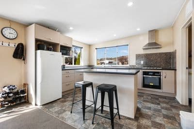 74 Brandon Street, Alexandra, Central Otago, Otago | Tall Poppy 