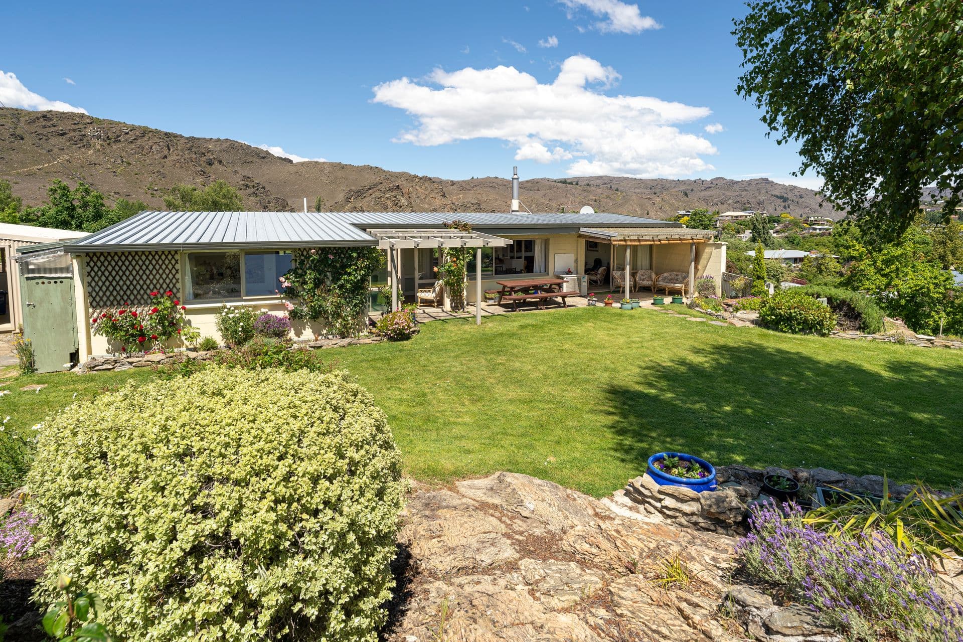 10 Kerry Street, Alexandra, Central Otago, Otago | Tall Poppy 