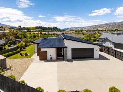 3 Rose Lane, Cromwell, Central Otago, Otago | Tall Poppy 