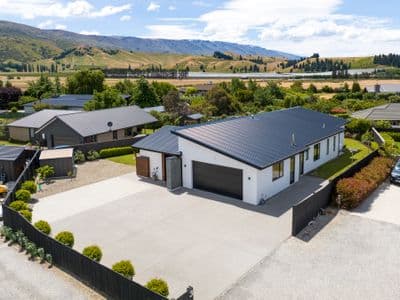 3 Rose Lane, Cromwell, Central Otago, Otago | Tall Poppy 