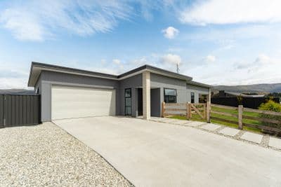 1 Smitham Drive, Cromwell, Central Otago, Otago | Tall Poppy 