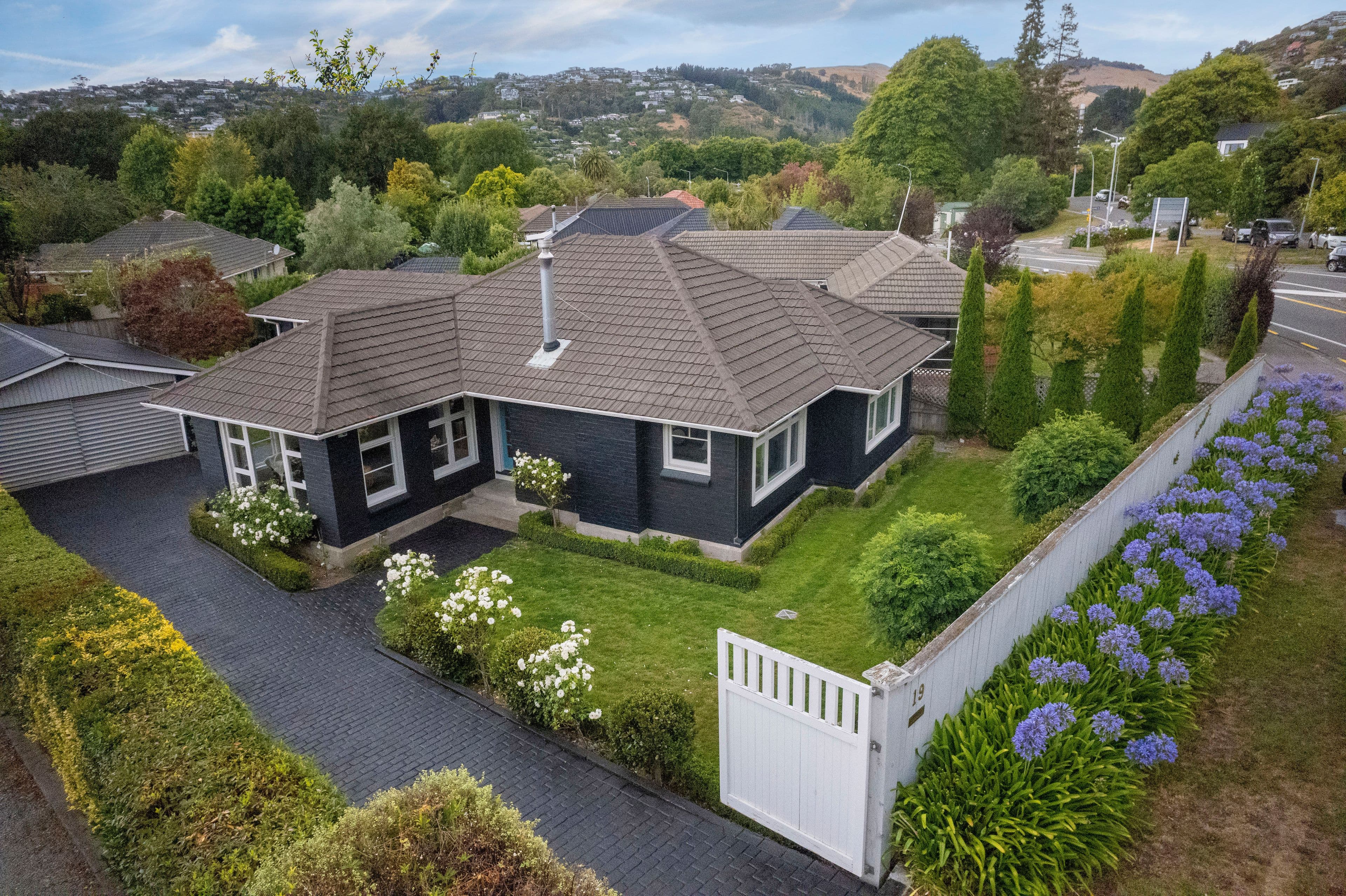 19 Centaurus Road, Cashmere, Christchurch City, Canterbury | Tall Poppy 