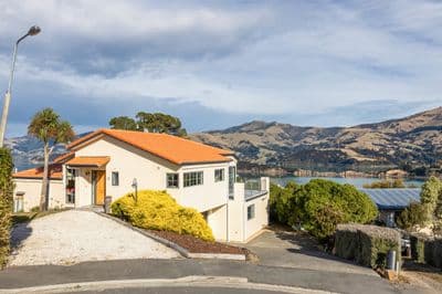 15 Ngaio Grove, Robinsons Bay, Banks Peninsula, Canterbury | Tall Poppy 