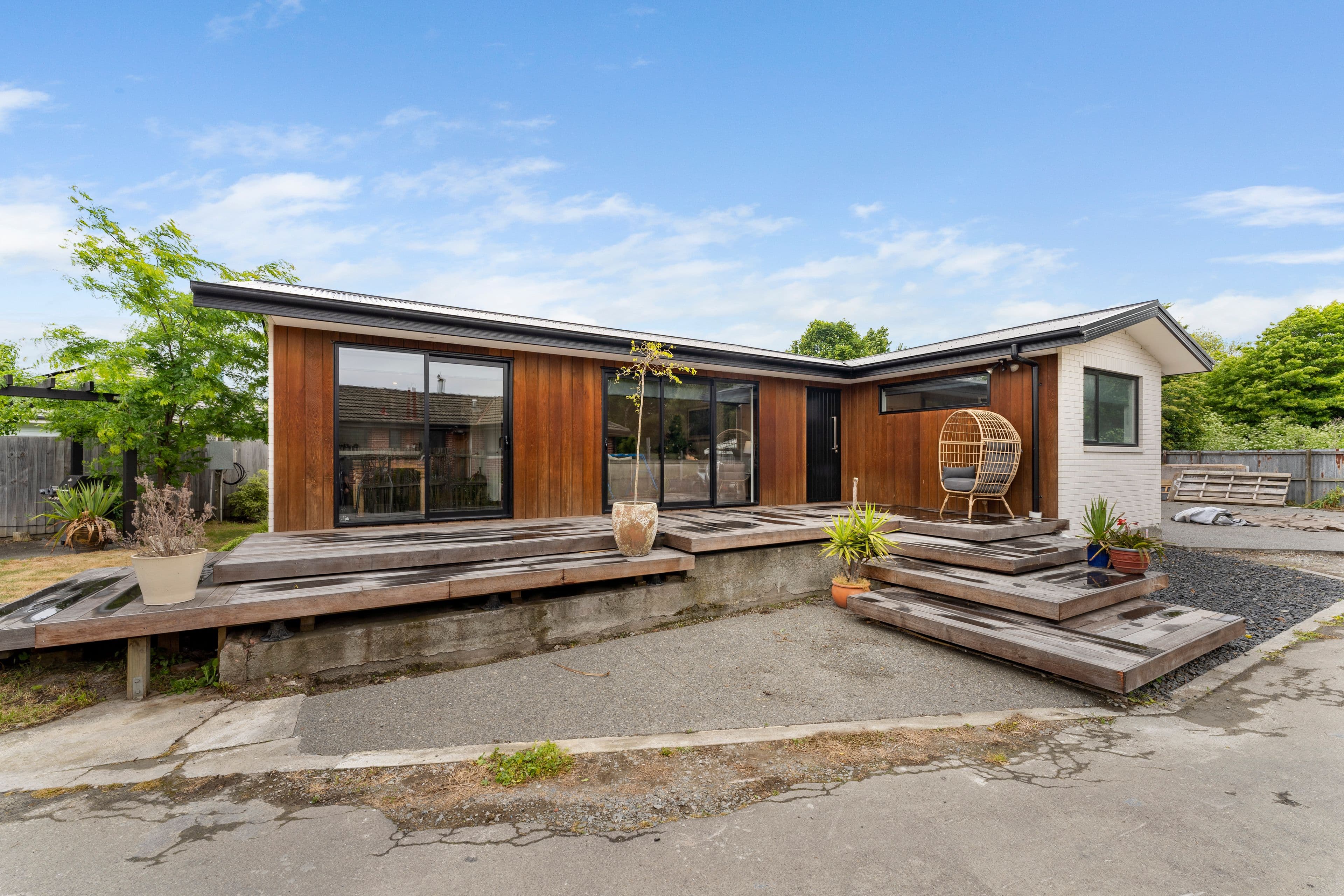 10 Haig Place, Woolston, Christchurch City, Canterbury | Tall Poppy 