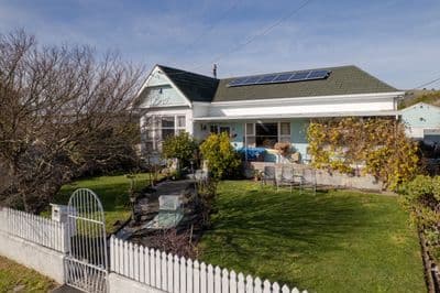 32 Sheldon Street, Woolston, Christchurch City, Canterbury | Tall Poppy 