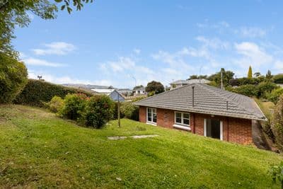 4 Middleton Road, Kew, Dunedin City, Otago | Tall Poppy 