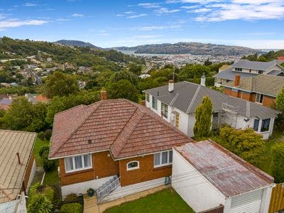 25 Riselaw Road, Calton Hill, Dunedin City, Otago | Tall Poppy 
