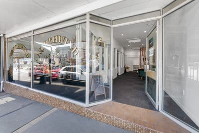 11 George Street, Port Chalmers, Dunedin City, Otago | Tall Poppy 