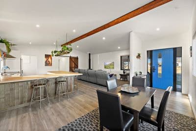 4 Bank Avenue, Middlemarch, Dunedin City, Otago | Tall Poppy 