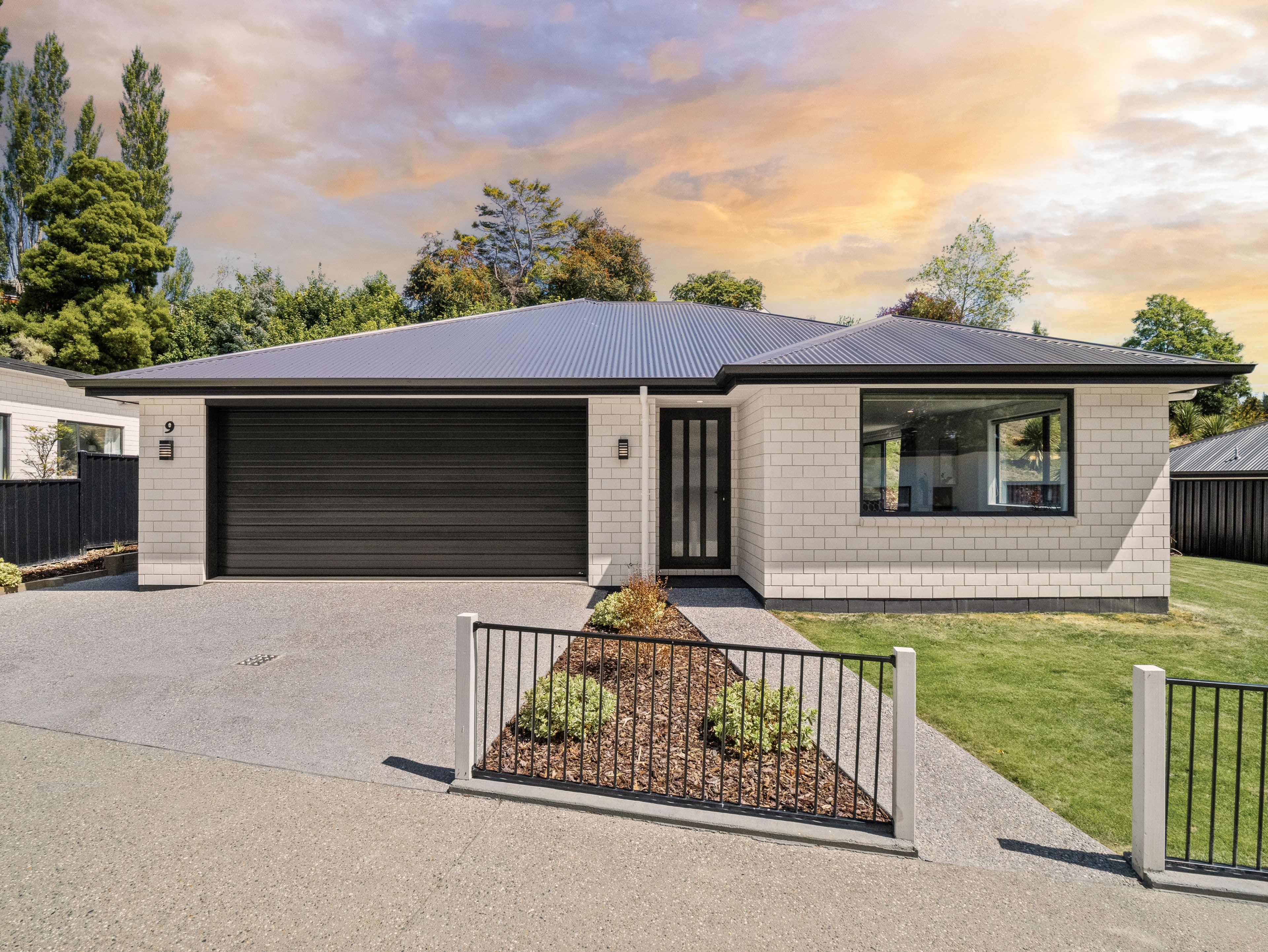9 Rose Drive, Concord, Dunedin City, Otago | Tall Poppy 