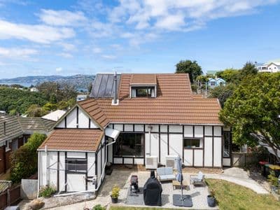 23 Byron Street, Mornington, Dunedin City, Otago | Tall Poppy 
