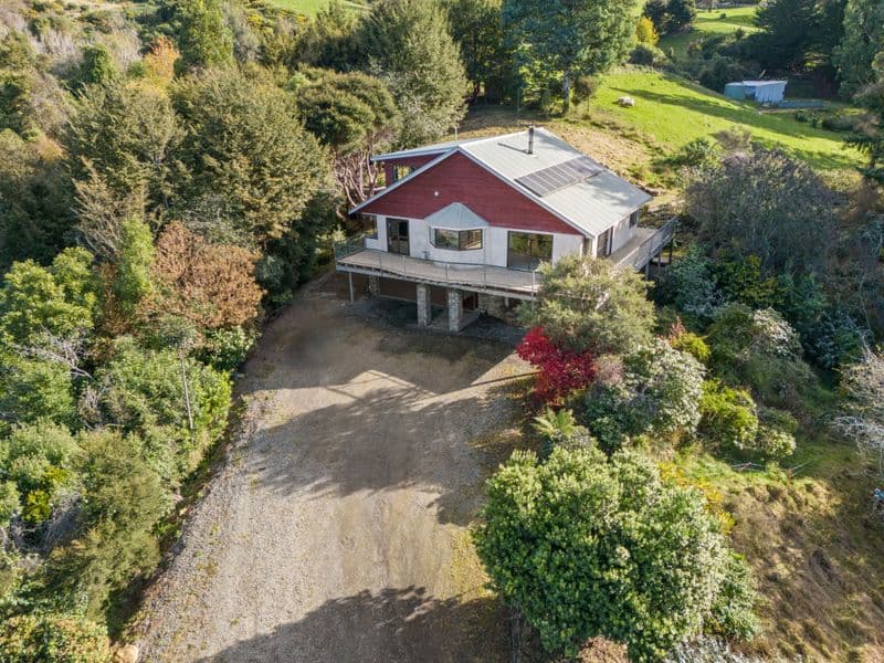 121 Hall Road, Sawyers Bay, Dunedin City, Otago | Tall Poppy 