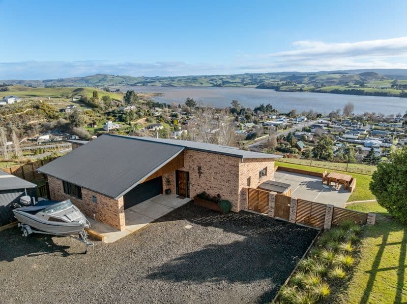 14 Kingsgate Lane, Waihola, Clutha