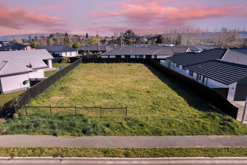 5 Petre Lane, East Taieri, Dunedin City
