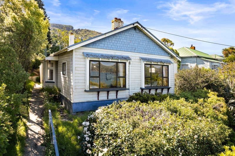 269 Ravensbourne Road, Ravensbourne, Dunedin City, Otago | Tall Poppy 